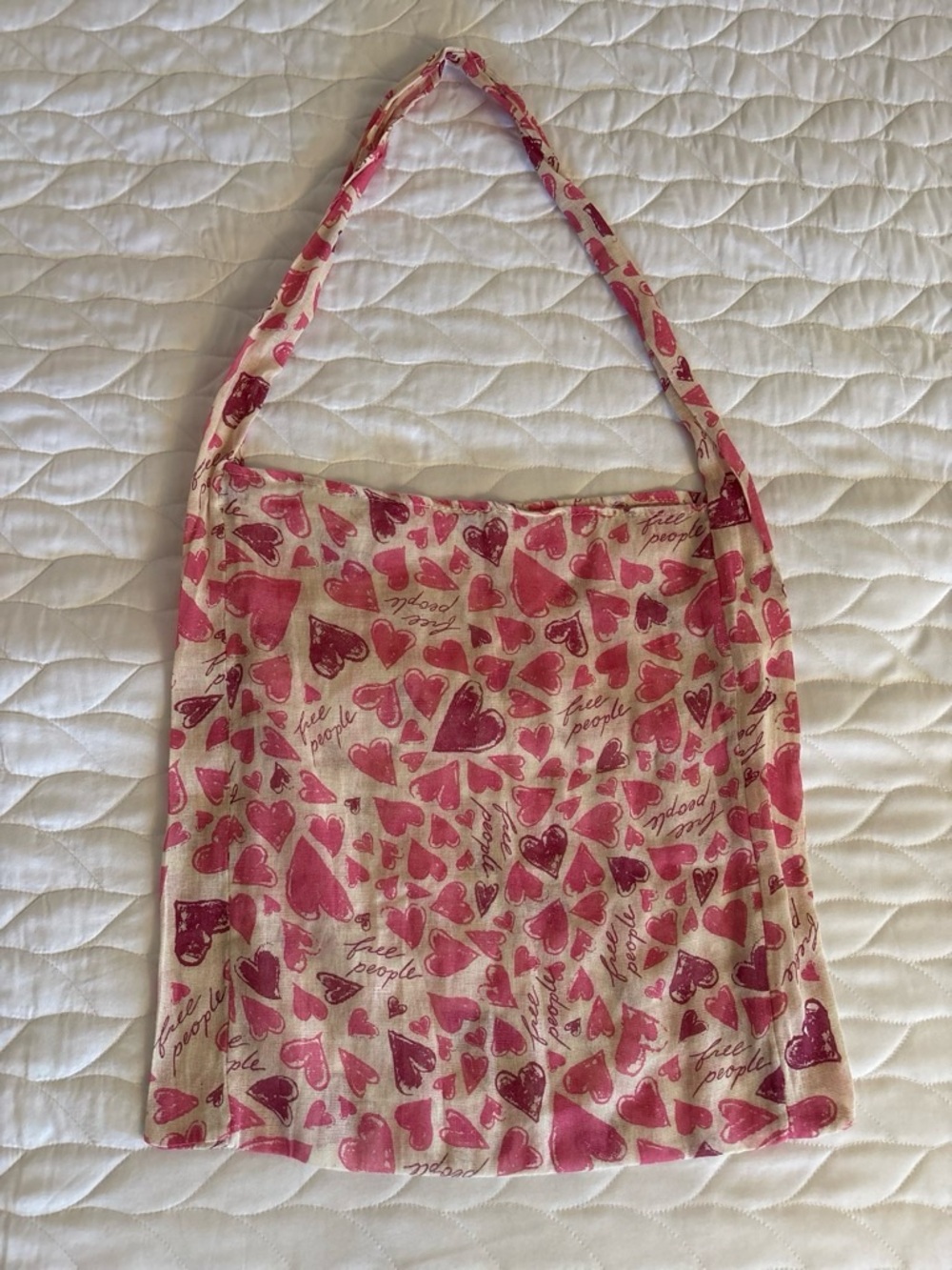 🪴Free People Pink/Beige Heart Print Women’s Shoulder Bag w/ Shoulder Strap